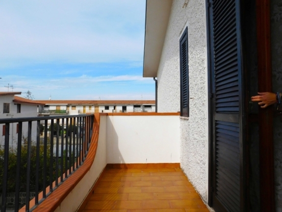 Santa Maria Del Cedro Renovated  Attic apartment